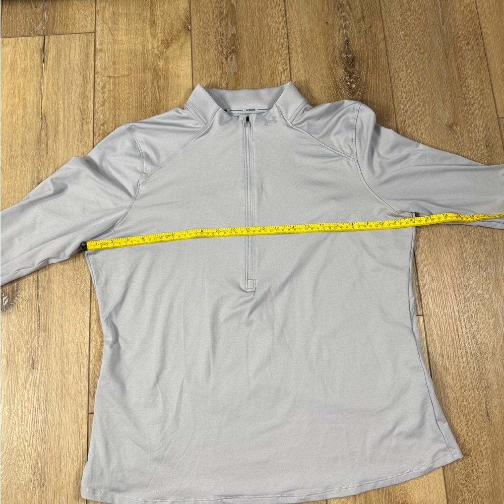 Under Armour Women’s Gray Running Half Zip Long Sleeve Pullover Size XL - Picture 9 of 12